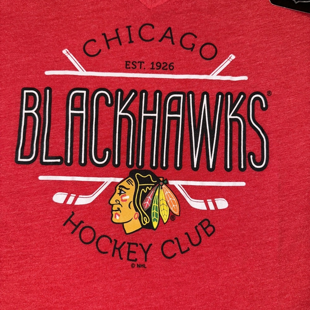 Chicago Blackhawks NHL Classic V-Neck Hockey T-Shirt Red Large - Picture 5 of 6